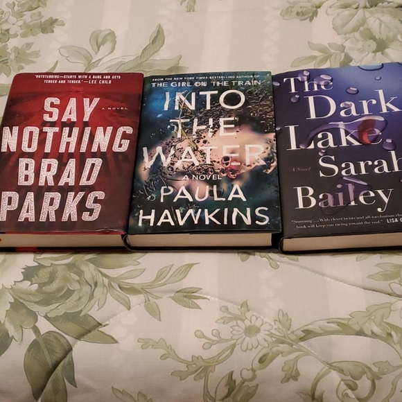 Hardback Novels - Picture 4 of 5